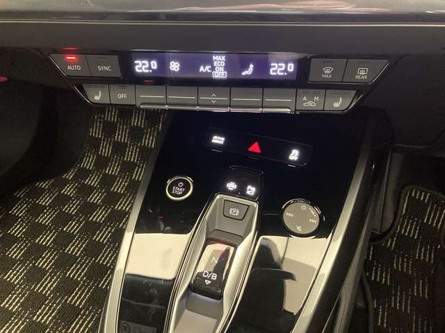 Audi Q4 e-tron 10