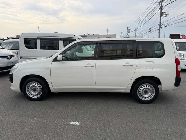 Toyota Succeed Van 3