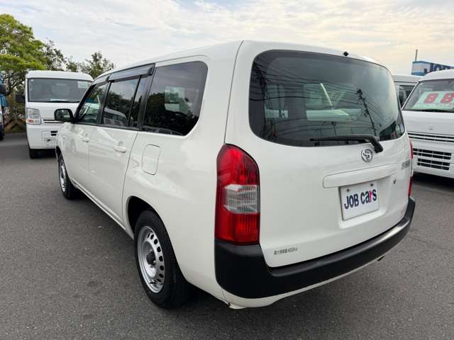 Toyota Succeed Van 4