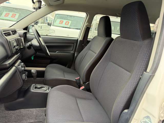 Toyota Succeed Van 9