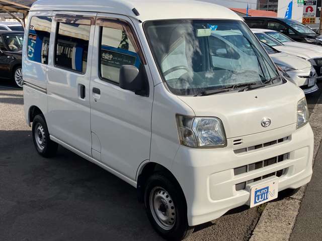 Daihatsu Hijet Cargo 4