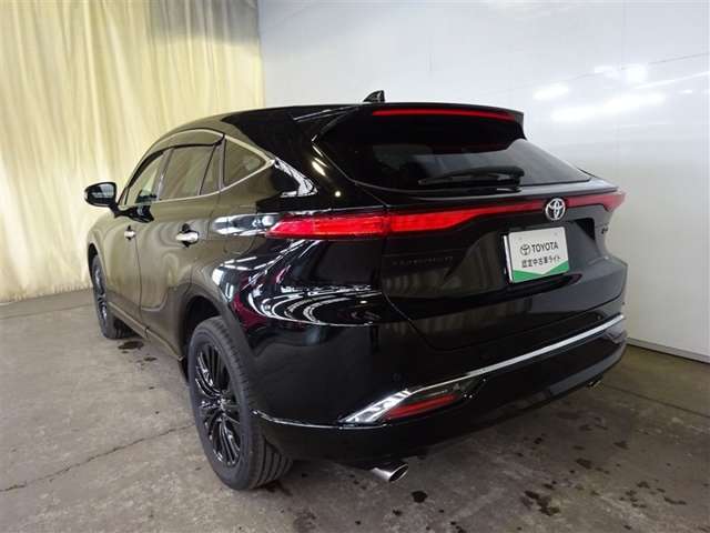 Toyota Harrier 3