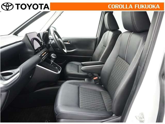 Toyota Noah 12