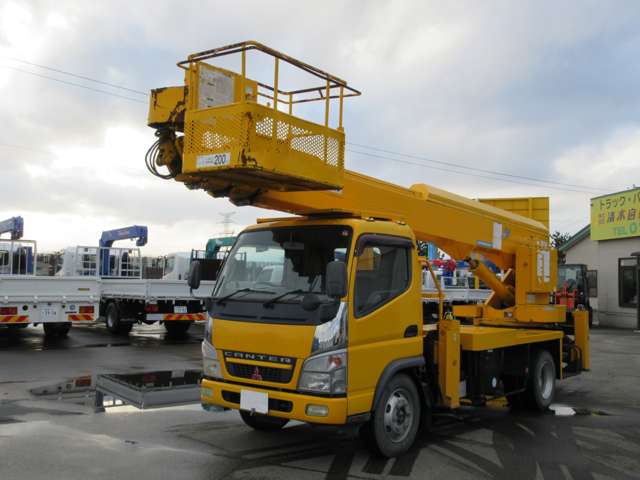 Mitsubishi Fuso Canter 3