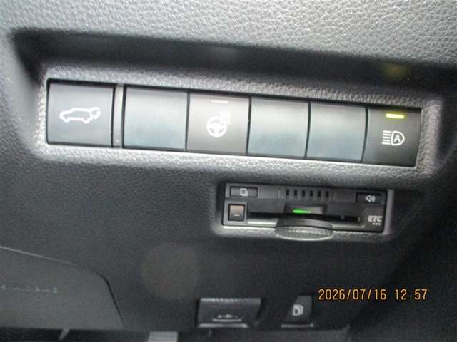 Toyota RAV4 11