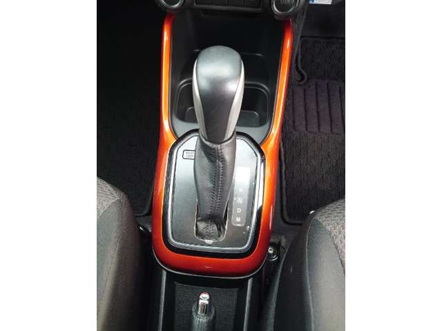 Suzuki Ignis 12