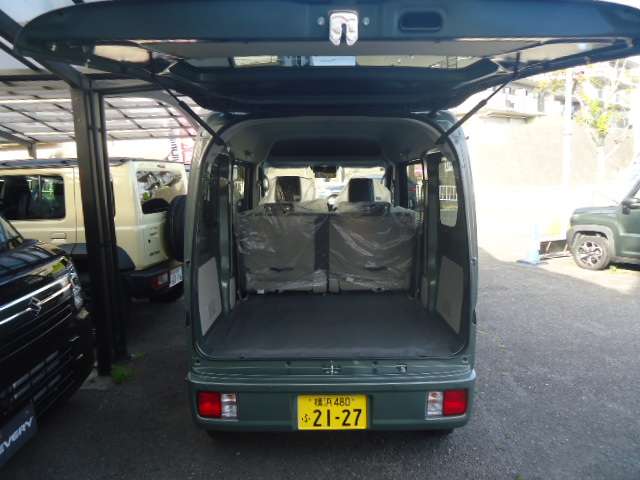 Suzuki Every 11
