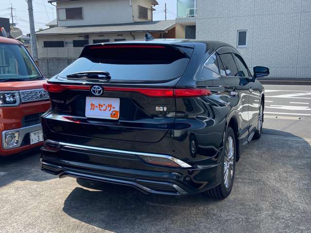 Toyota Harrier 11