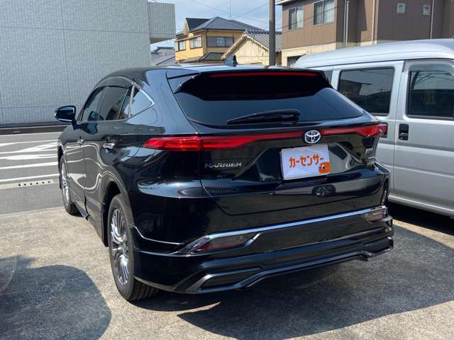 Toyota Harrier 2