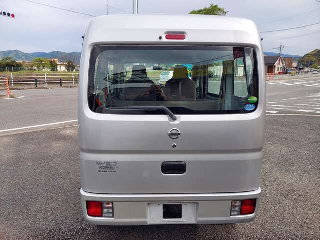 Nissan NV100 Clipper 9