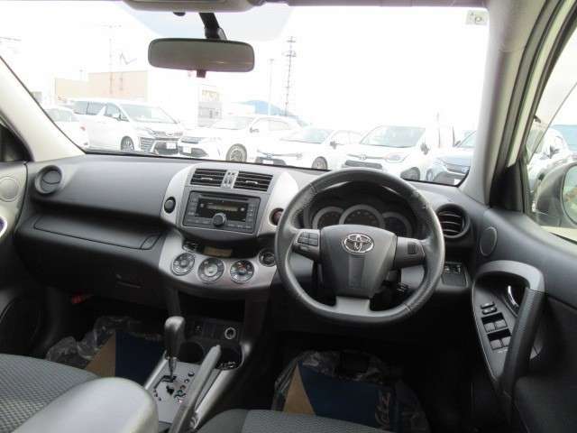 Toyota RAV4 2
