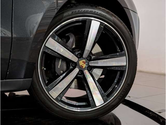 Porsche Macan 10
