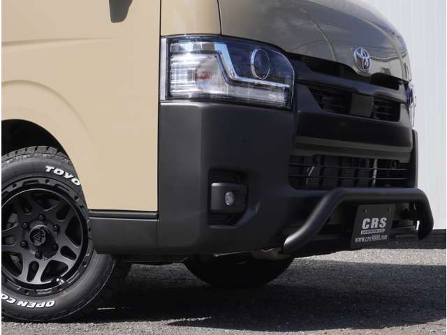 Toyota Hiace Van 11