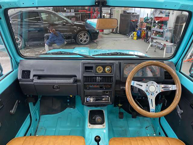Suzuki Jimny 3