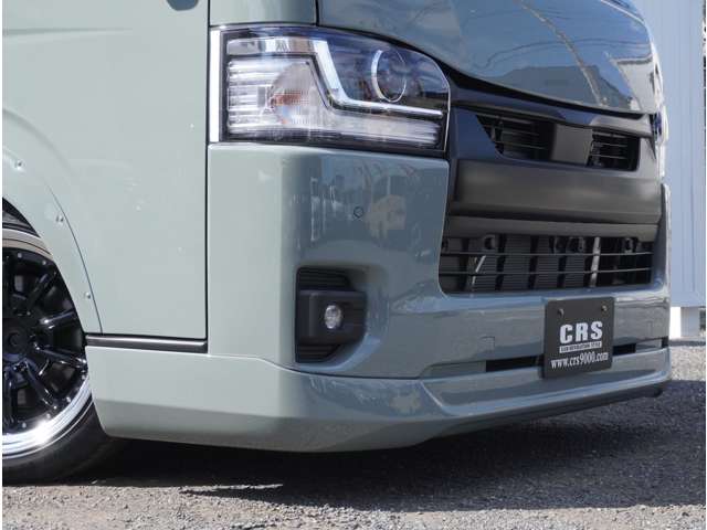 Toyota Hiace Van 11