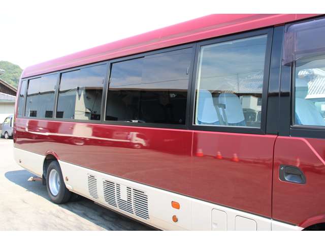 Mitsubishi Fuso Rosa 11