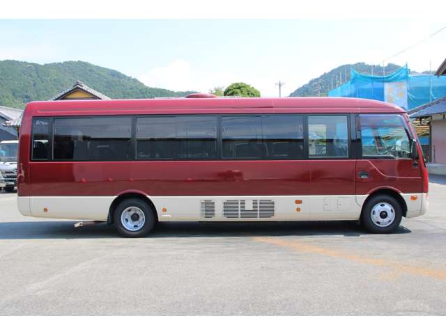 Mitsubishi Fuso Rosa 5