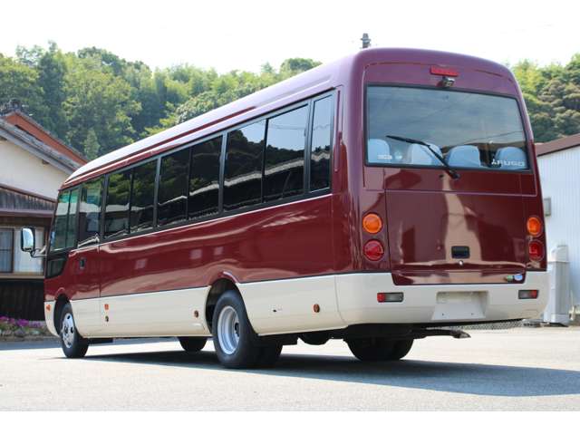 Mitsubishi Fuso Rosa 6