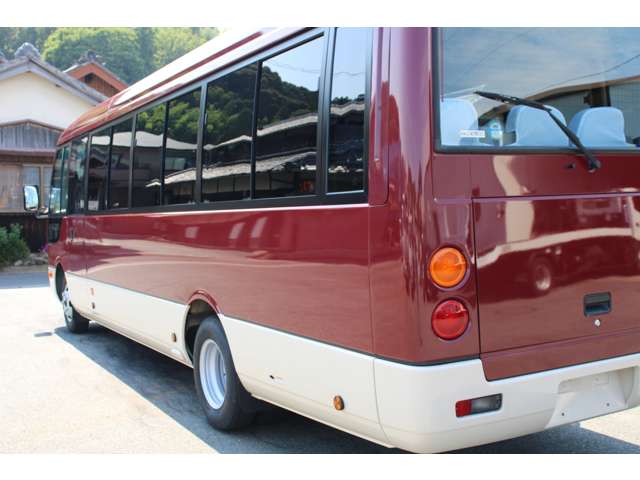 Mitsubishi Fuso Rosa 9