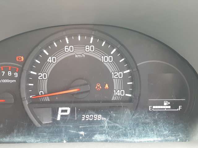 Suzuki Every 12