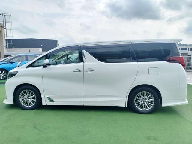 Toyota Alphard 7
