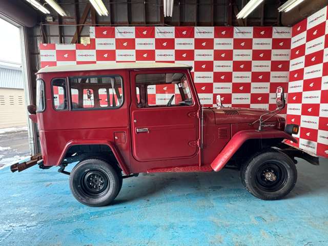Toyota Land Cruiser 40 9