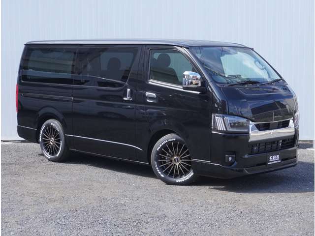 Toyota Hiace Van 5
