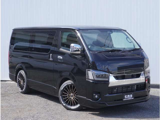 Toyota Hiace Van 6