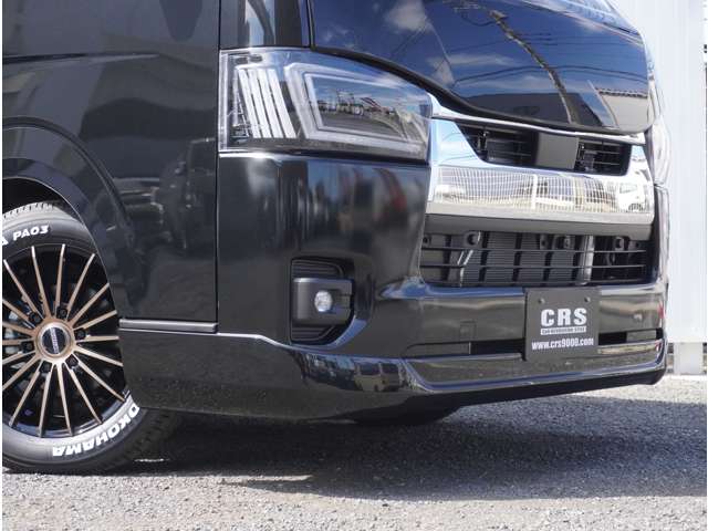 Toyota Hiace Van 10