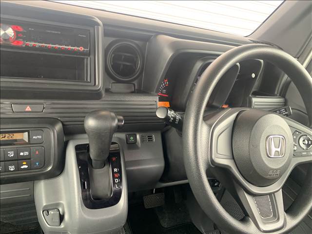 Honda N-VAN 10