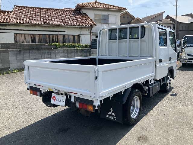 Mitsubishi Fuso Canter 8