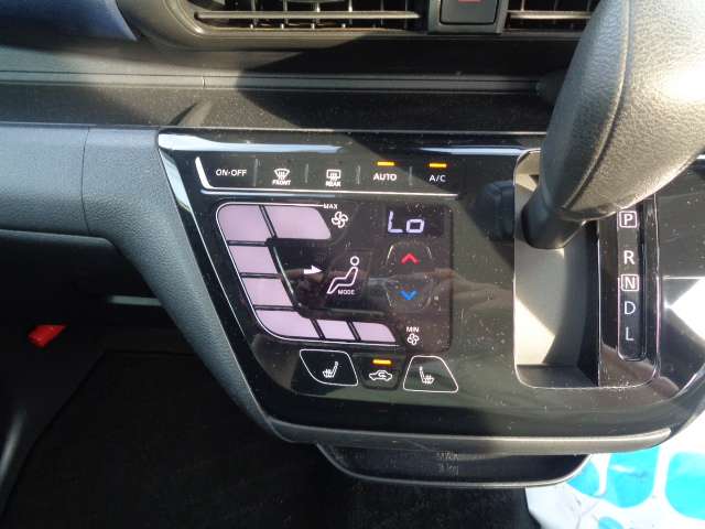 Mitsubishi eK X 8