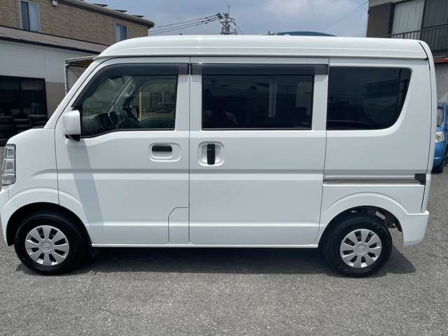 Nissan NV100 Clipper 2