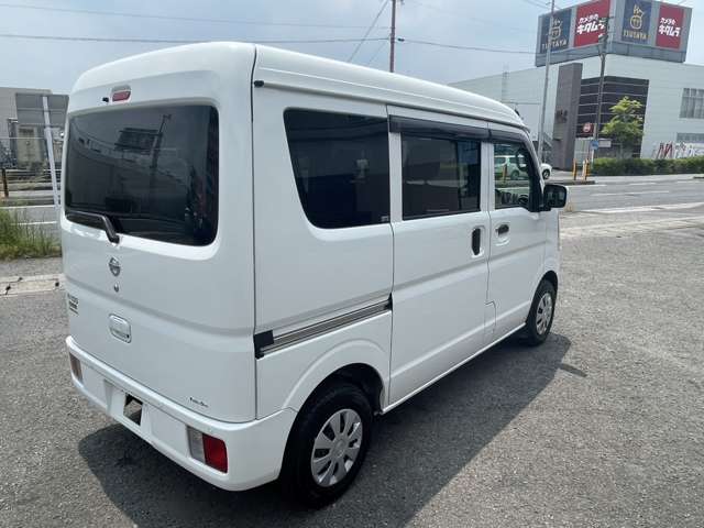 Nissan NV100 Clipper 3