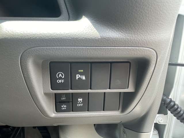 Nissan NV100 Clipper 6