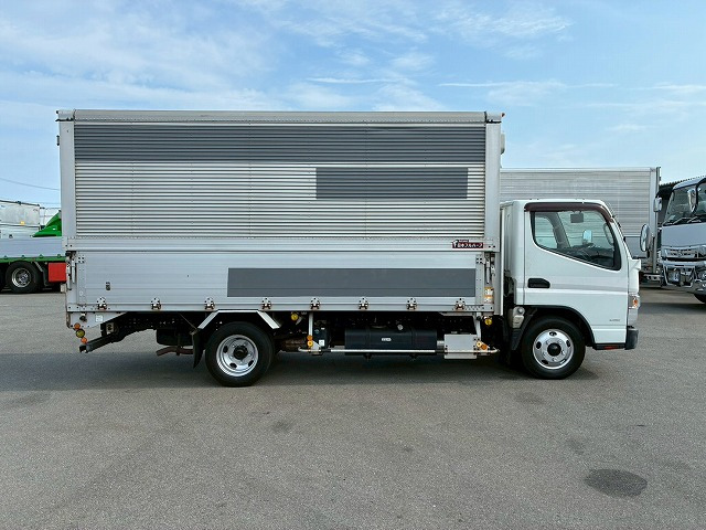 Mitsubishi Fuso Canter 12