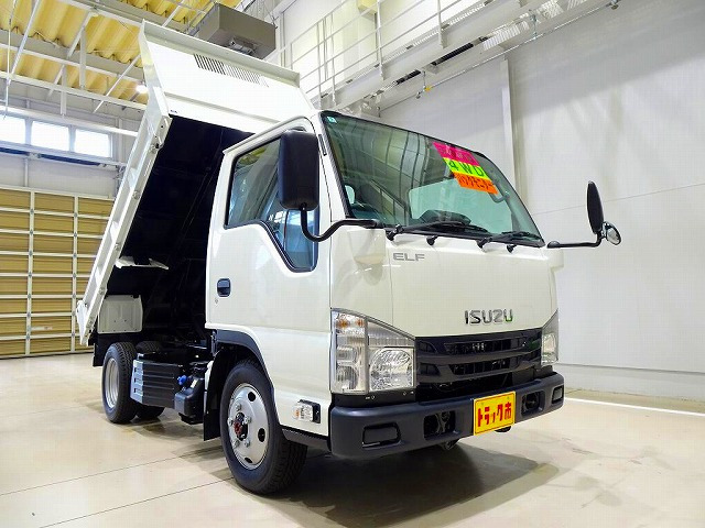 Isuzu Elf 11