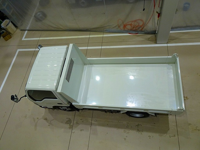 Isuzu Elf 9