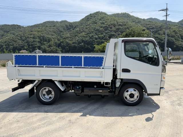 Mitsubishi Fuso Canter 4