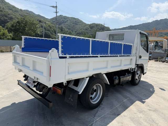 Mitsubishi Fuso Canter 5