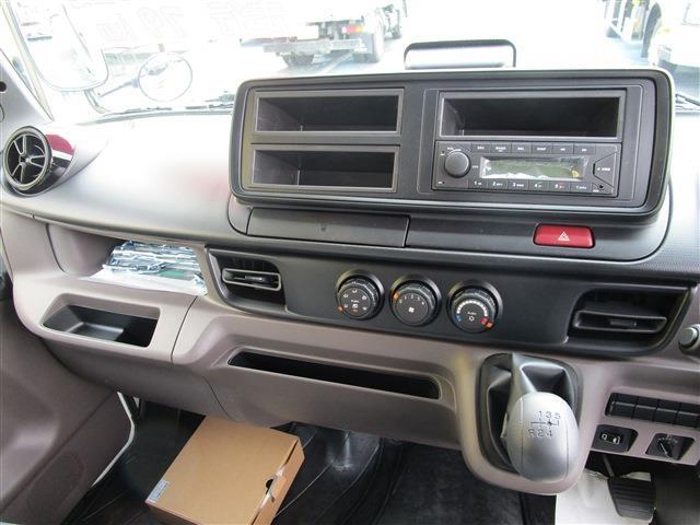 Mitsubishi Fuso Canter 11