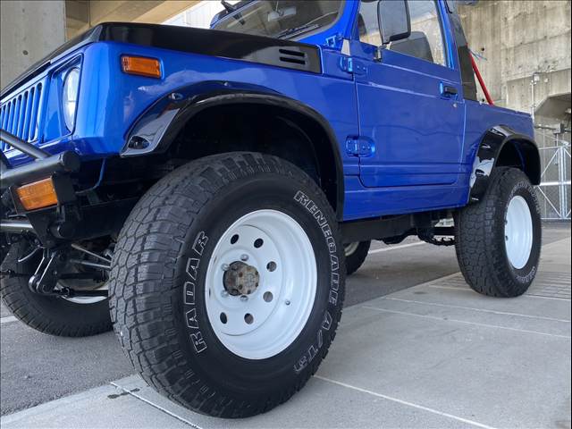 Suzuki Jimny 12
