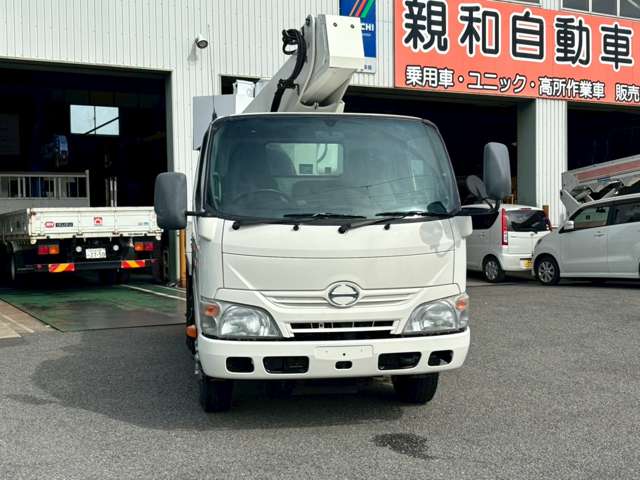 Hino Dutro 5