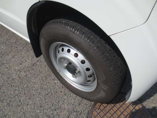 Nissan NV100 Clipper 7