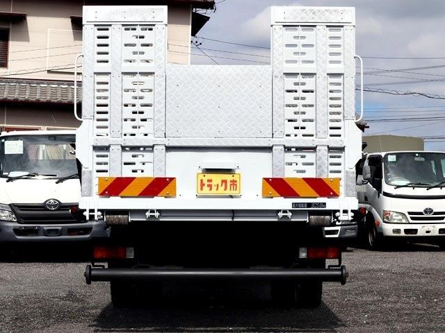 Mitsubishi Fuso Canter 6