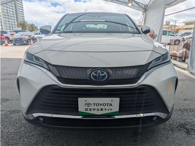 Toyota Harrier 4