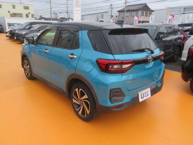 Toyota Raize 9