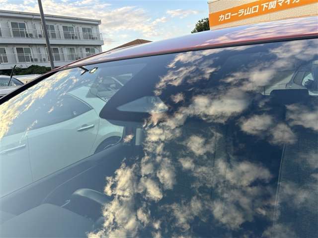 Toyota Sienta 2