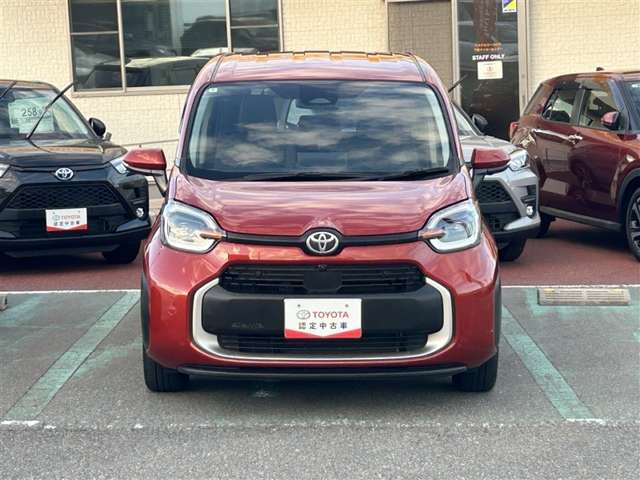 Toyota Sienta 6