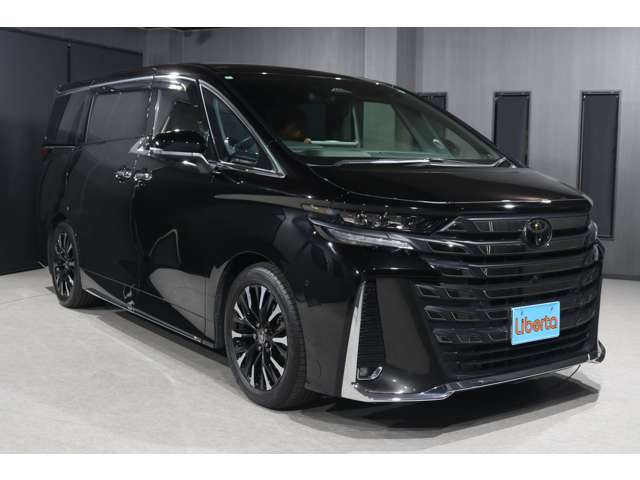 Toyota Vellfire 6